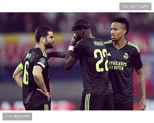 Son欧冠小组赛表现出色,助力球队成功晋级淘汰赛 Son欧冠小组赛表现出色,助力球队成功晋级淘汰赛