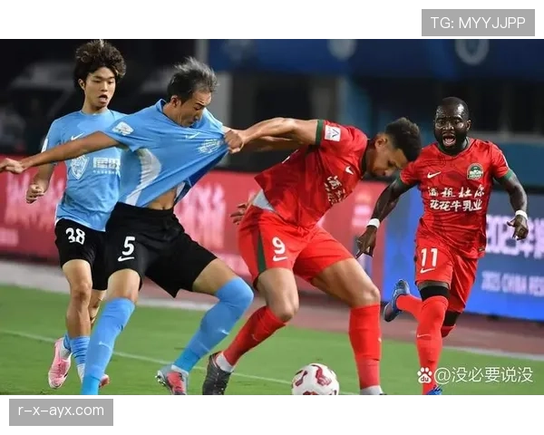 中超联赛激战回顾：强队交锋亮点纷呈，未来走势引人期待