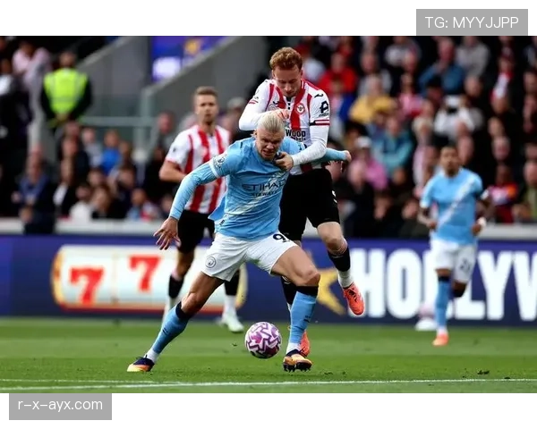 哈兰德单赛季进球爆发力解析：产量上限是否已达历史级