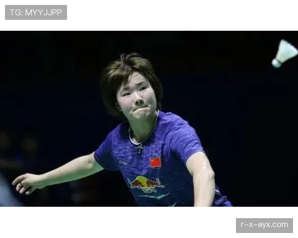 何冰娇出场时连早餐都得一口不沾，这自律反差也太像明星私生活了吧