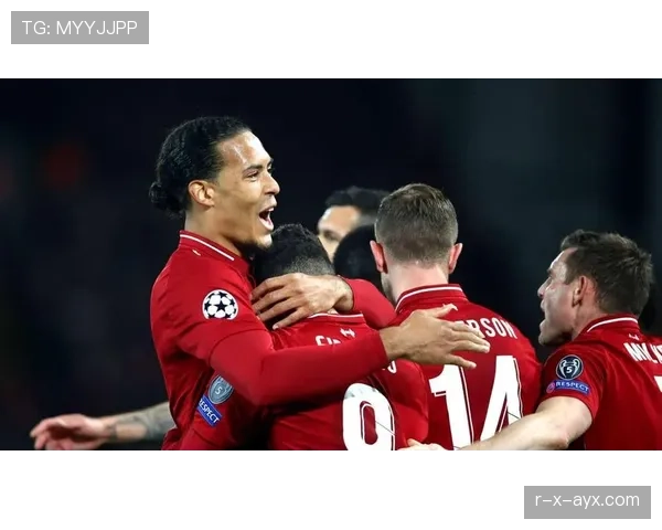 范迪克家里马桶镶金边？